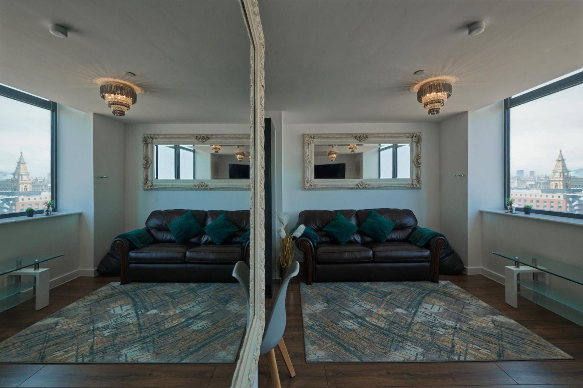 Sidemerseylivings - Central, Bright, And Convenient 2-Bedroom Apartment With Parking ลิเวอร์พูล ภายนอก รูปภาพ